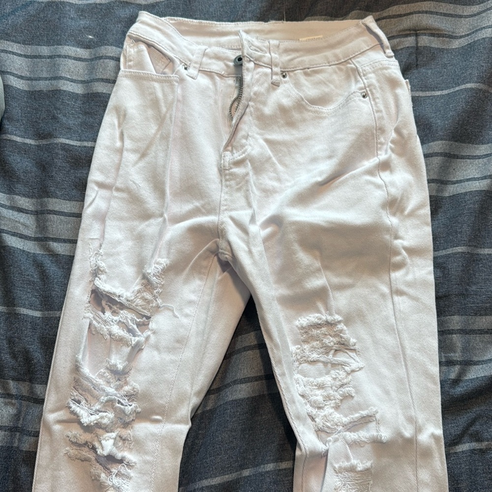 SHEIN White Ripped Jeans